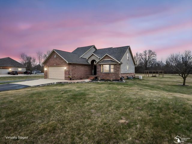 3350 Swartz Road, La Salle, MI 48145