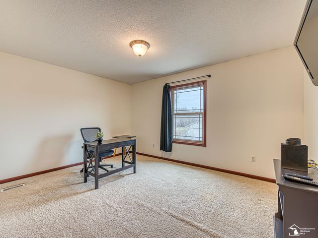 3350 Swartz Road, La Salle, MI 48145