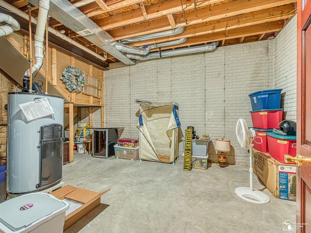 3350 Swartz Road, La Salle, MI 48145