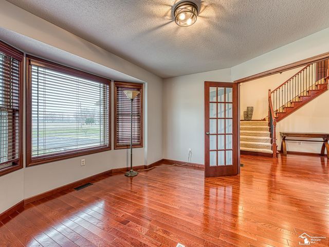 3350 Swartz Road, La Salle, MI 48145