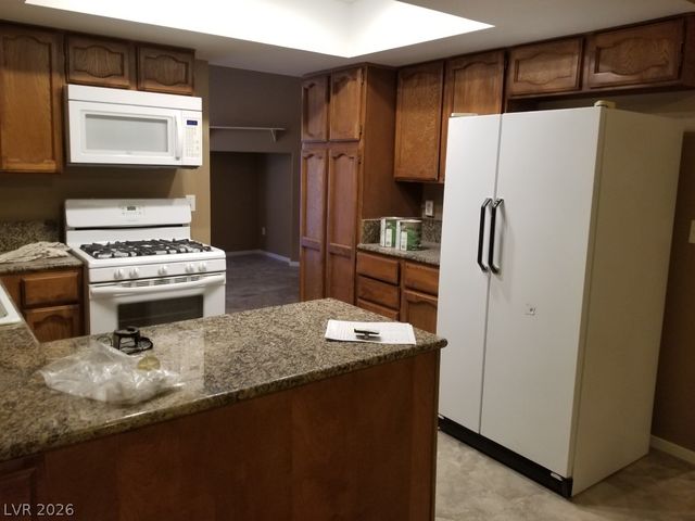 504 GRIMSBY Avenue, Henderson, NV 89014