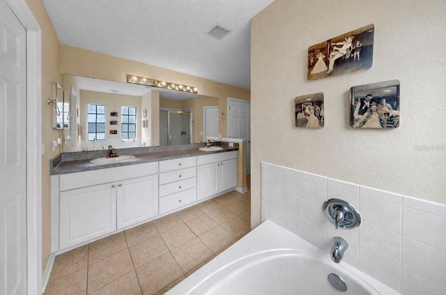 16226 BRIDGEWALK DRIVE, Lithia, FL 33547