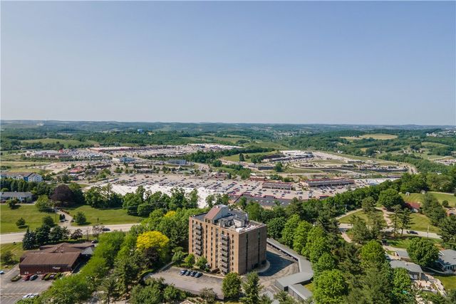 820 East Beau Street 6J, South Strabane, PA 15301