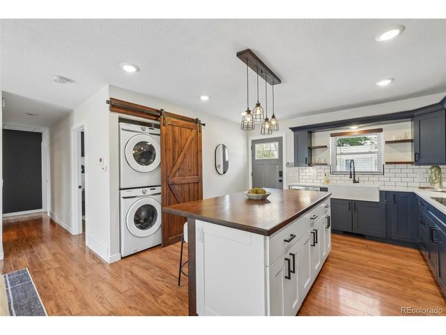 1805 Lyonesse St, Lafayette, CO 80026