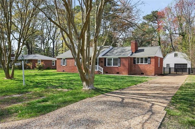 213 Milstead RD, Newport News, VA 23606