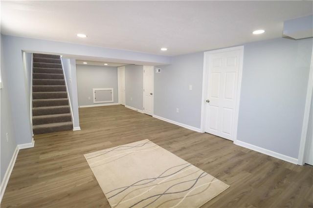 343 N VALLEY Street, Kansas City, KS 66102