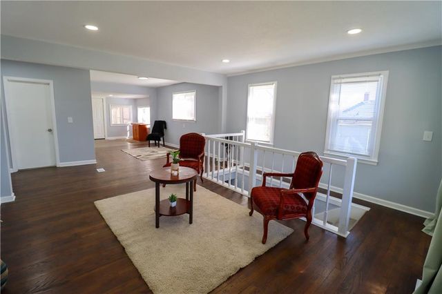 343 N VALLEY Street, Kansas City, KS 66102