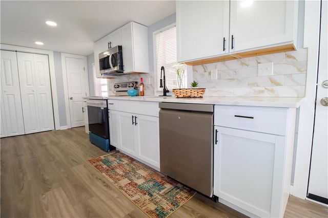 343 N VALLEY Street, Kansas City, KS 66102