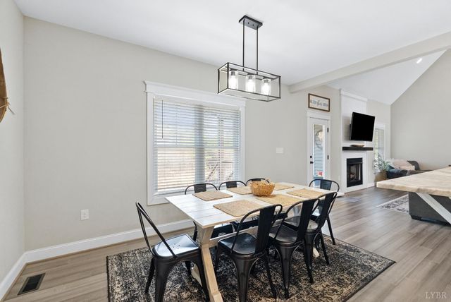 835 Sunset Ridge Drive, Concord, VA 24538