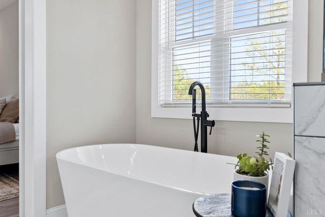 835 Sunset Ridge Drive, Concord, VA 24538