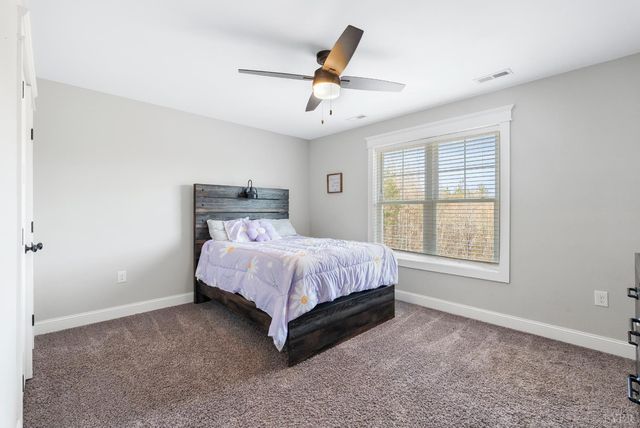 835 Sunset Ridge Drive, Concord, VA 24538