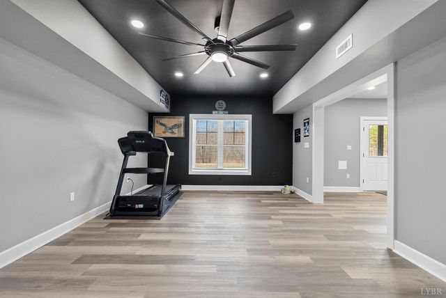 835 Sunset Ridge Drive, Concord, VA 24538