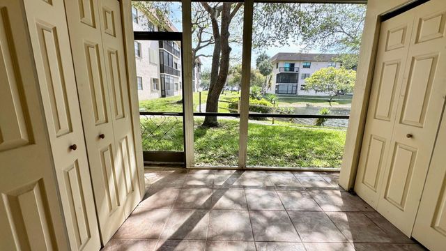 6090 N Sabal Palm Blvd 108, Tamarac, FL 33319