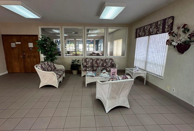 6090 N Sabal Palm Blvd 108, Tamarac, FL 33319