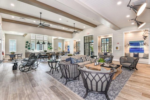 8065 NEVIS RUN, Bradenton, FL 34202