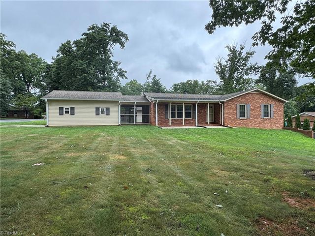 503 Hampton Drive, King, NC 27021