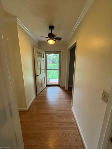 503 Hampton Drive, King, NC 27021