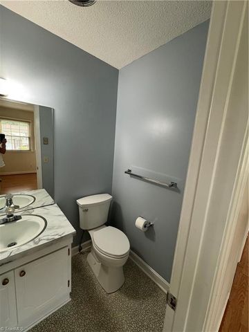 503 Hampton Drive, King, NC 27021