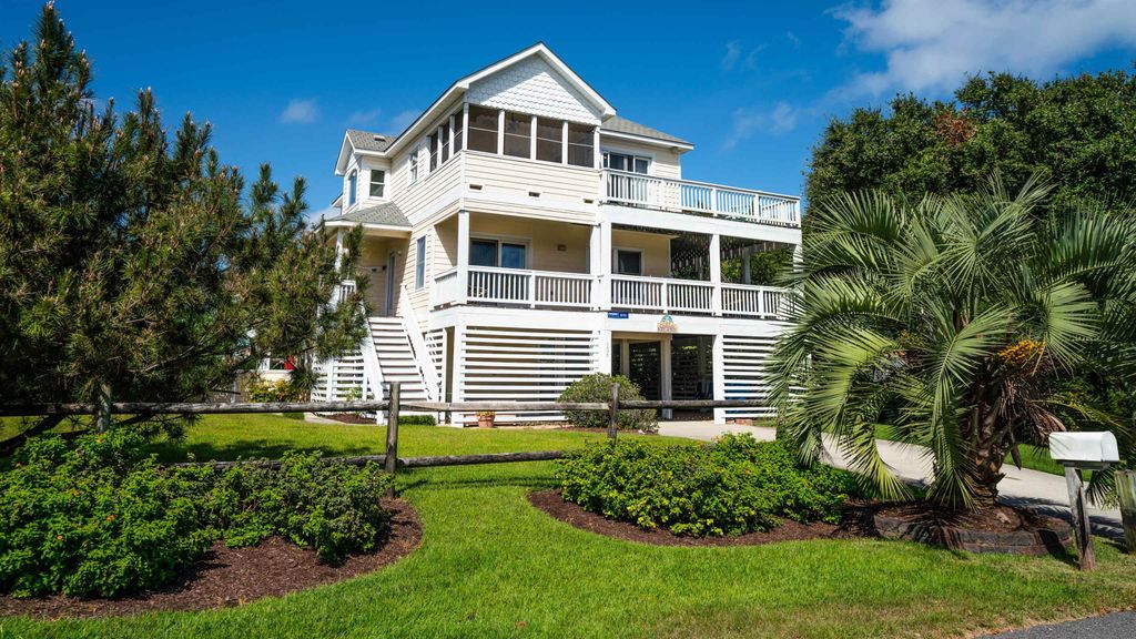 Image 1 of property listing at 106 Mallard Drive Lot 3, Duck, NC 27949