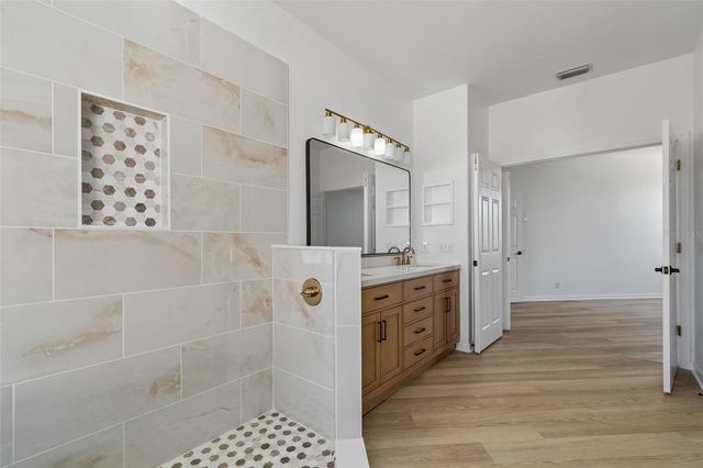 2300 HANNAH WAY S, Dunedin, FL 34698