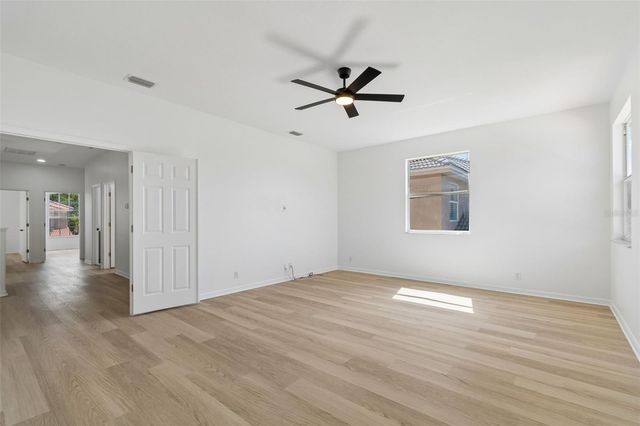 2300 HANNAH WAY S, Dunedin, FL 34698