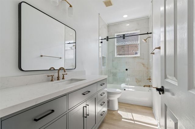 2300 HANNAH WAY S, Dunedin, FL 34698