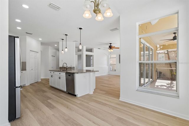 2300 HANNAH WAY S, Dunedin, FL 34698