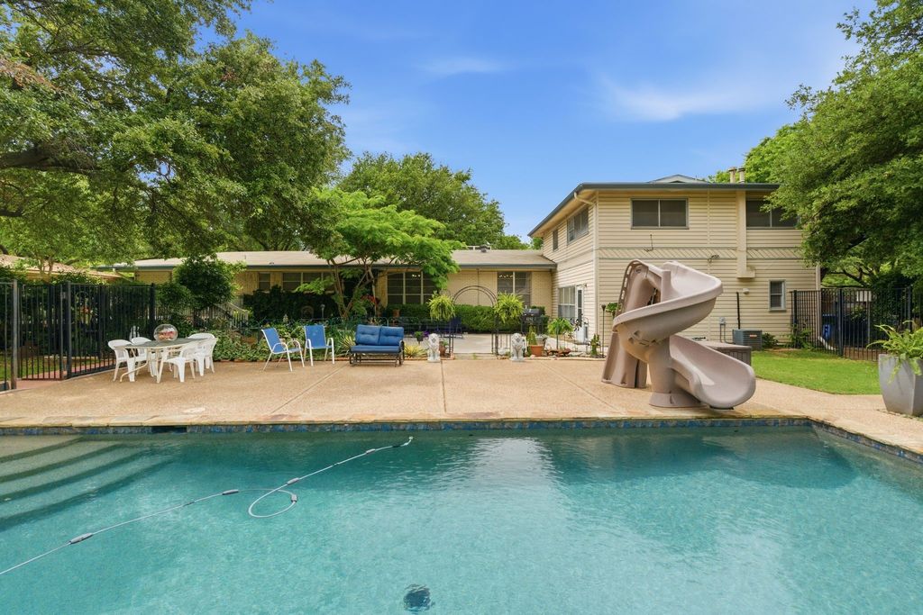 4716 Blaney Avenue, North Richland Hills, TX 76180