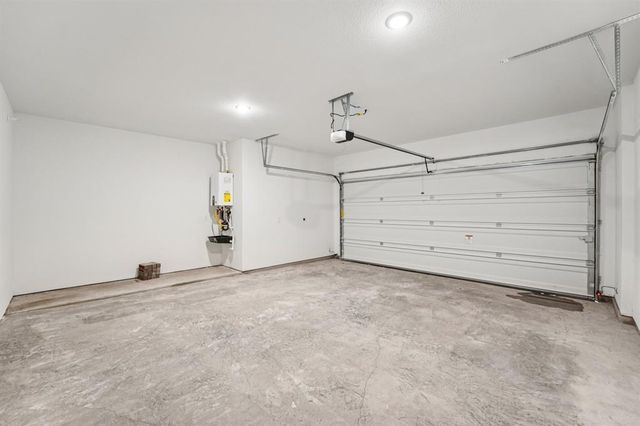 200 W 56th ST 8104, Austin, TX 78751