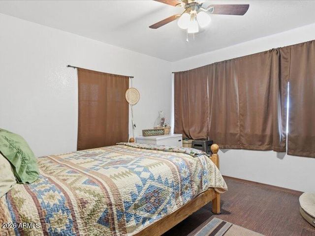 2690 W GAIL Road, San Tan Valley, AZ 85144