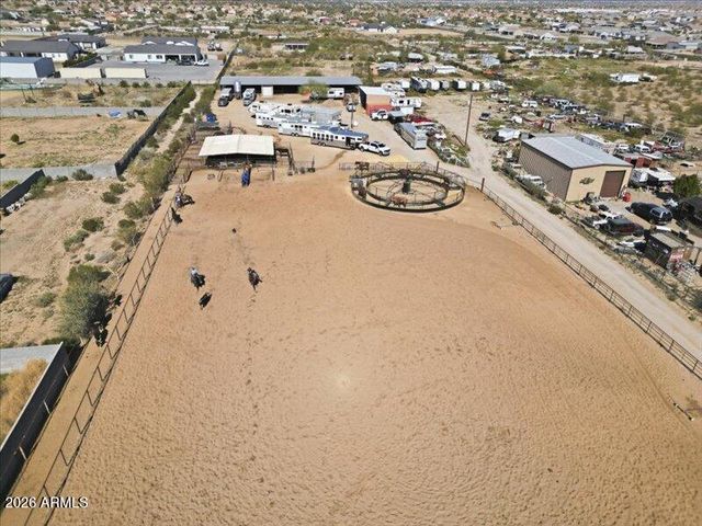 2690 W GAIL Road, San Tan Valley, AZ 85144