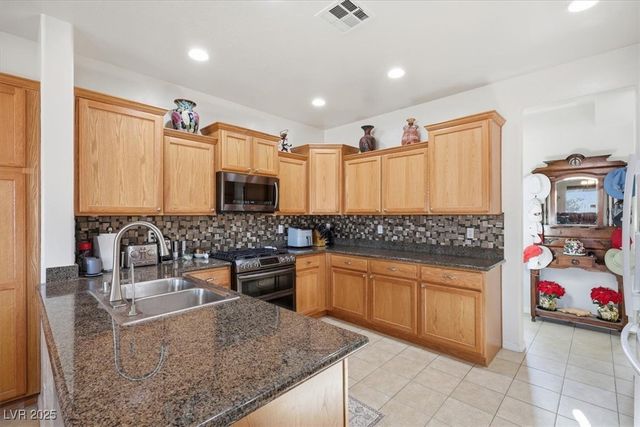 5952 Quintillion Avenue, Las Vegas, NV 89122