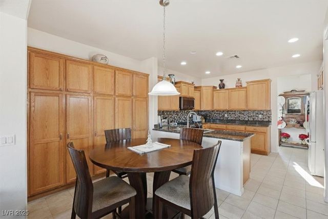 5952 Quintillion Avenue, Las Vegas, NV 89122