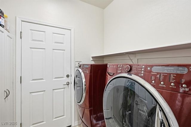 5952 Quintillion Avenue, Las Vegas, NV 89122