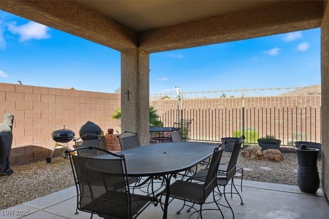 5952 Quintillion Avenue, Las Vegas, NV 89122