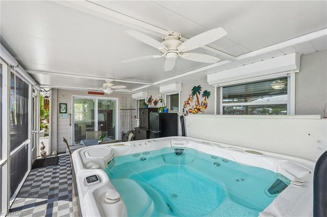 3050 York RD, St. James City, FL 33956