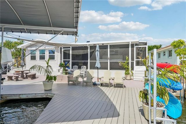 3050 York RD, St. James City, FL 33956