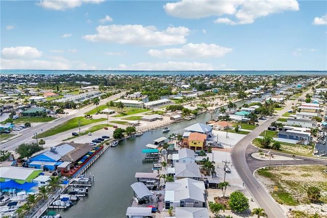 3050 York RD, St. James City, FL 33956