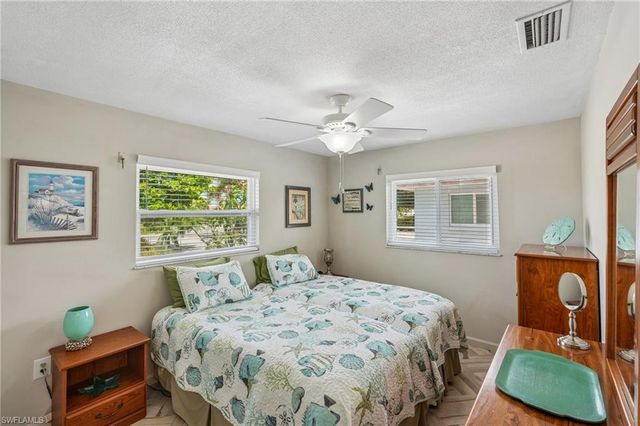 3050 York RD, St. James City, FL 33956