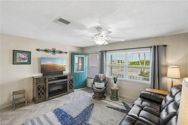 3050 York RD, St. James City, FL 33956