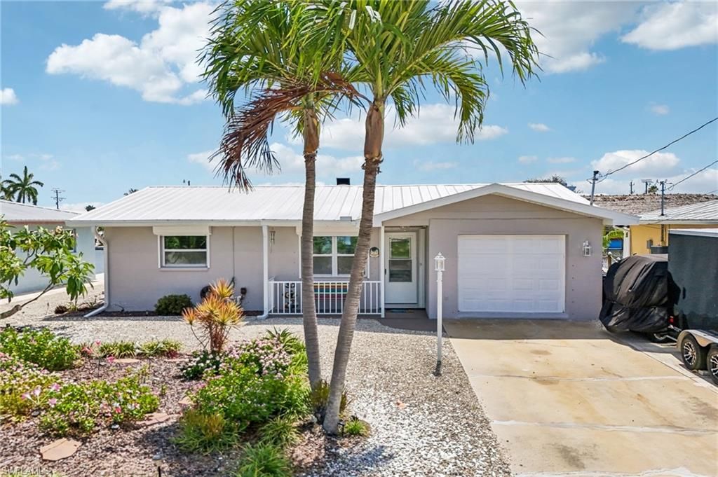 3050 York RD, St. James City, FL 33956