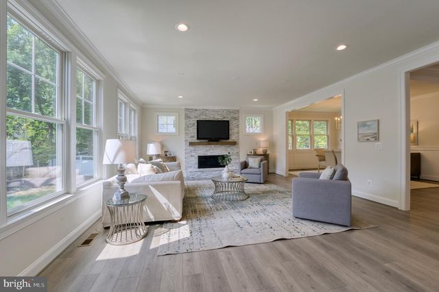 9319 CONVENTO TER, Fairfax, VA 22031