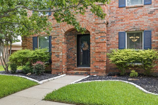 5219 Shadow Glen Drive, Grapevine, TX 76051
