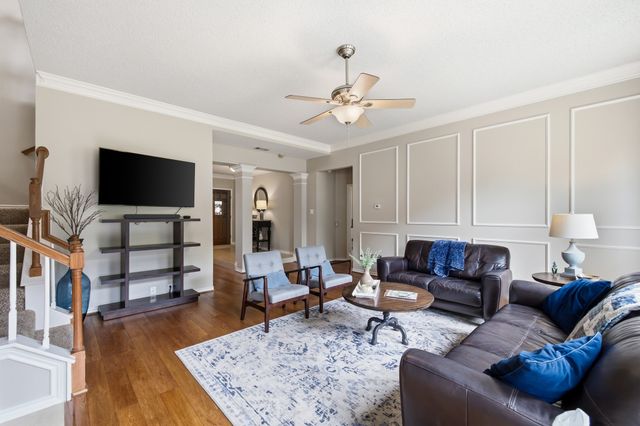 5219 Shadow Glen Drive, Grapevine, TX 76051