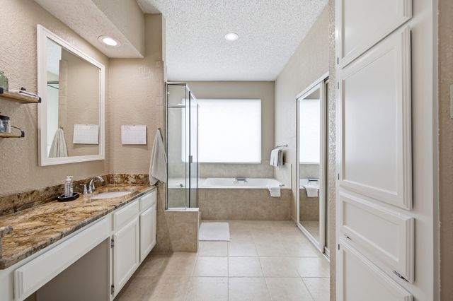 5219 Shadow Glen Drive, Grapevine, TX 76051