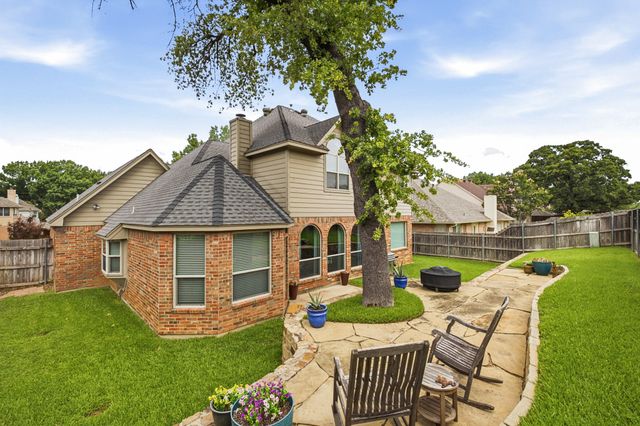 5219 Shadow Glen Drive, Grapevine, TX 76051