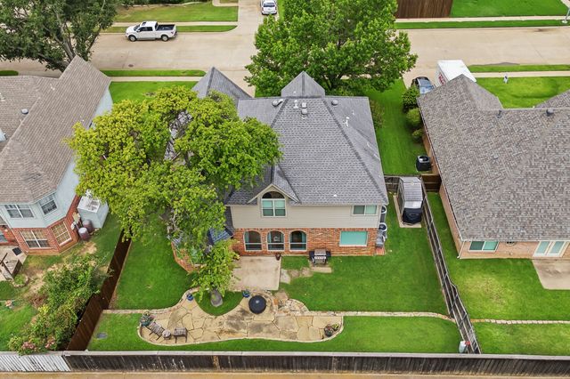 5219 Shadow Glen Drive, Grapevine, TX 76051