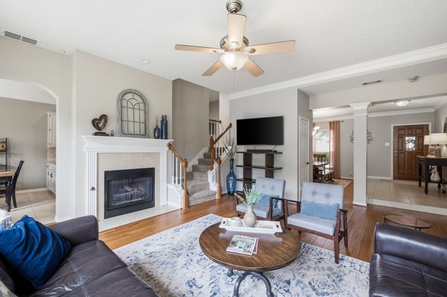 5219 Shadow Glen Drive, Grapevine, TX 76051