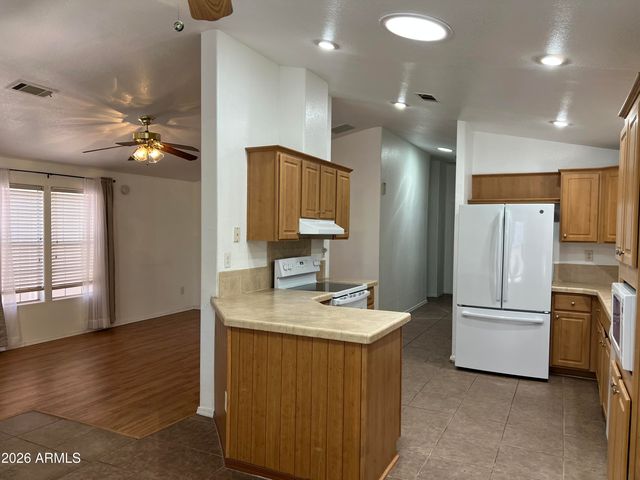 10960 N 67TH Avenue 168, Glendale, AZ 85304