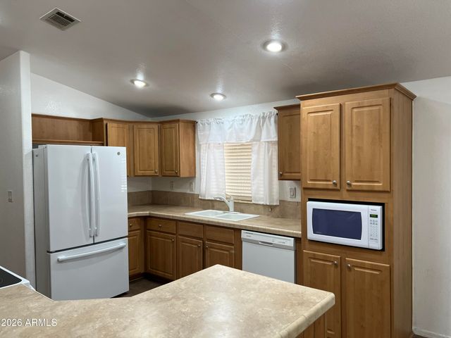 10960 N 67TH Avenue 168, Glendale, AZ 85304